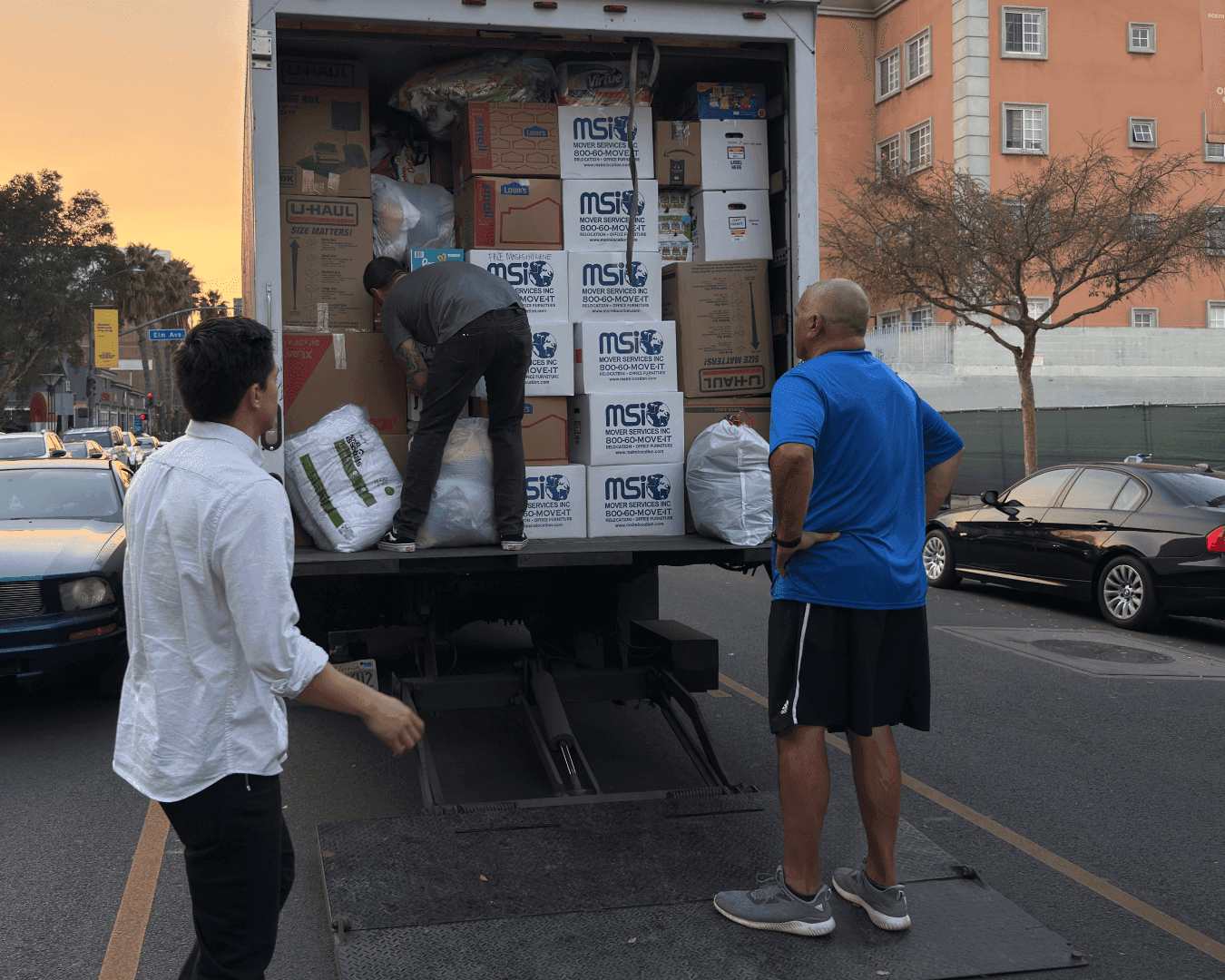 One post, five U-Hauls: how RightMealz rallied Long Beach for wildfire relief.